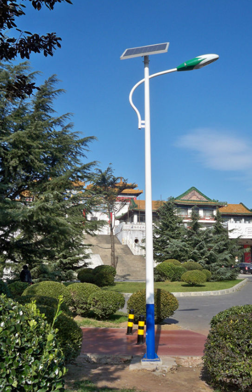 道路太阳能路灯你知道怎么选择瓦数吗？