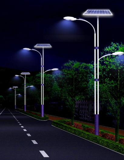 太阳能LED路灯的成本与传统路灯哪个高？